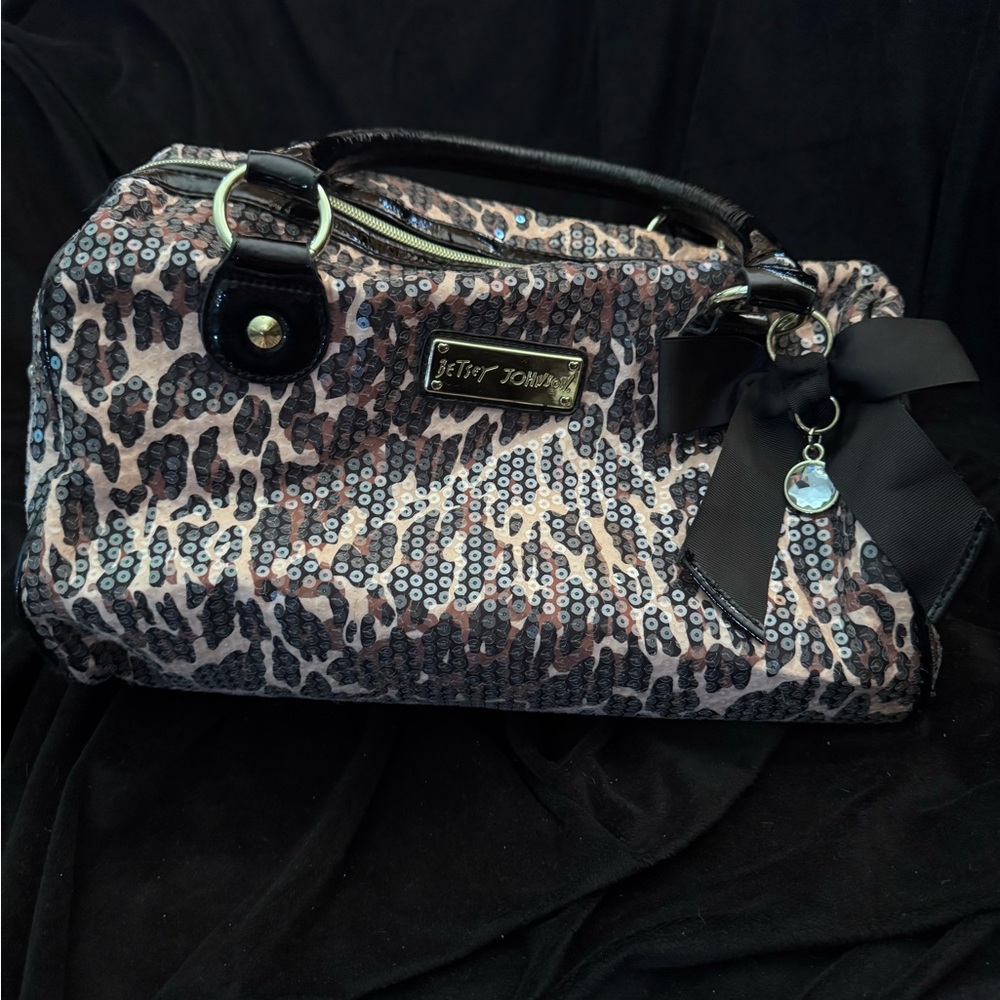 Betseyville Sequin Cheetah Print Handbag